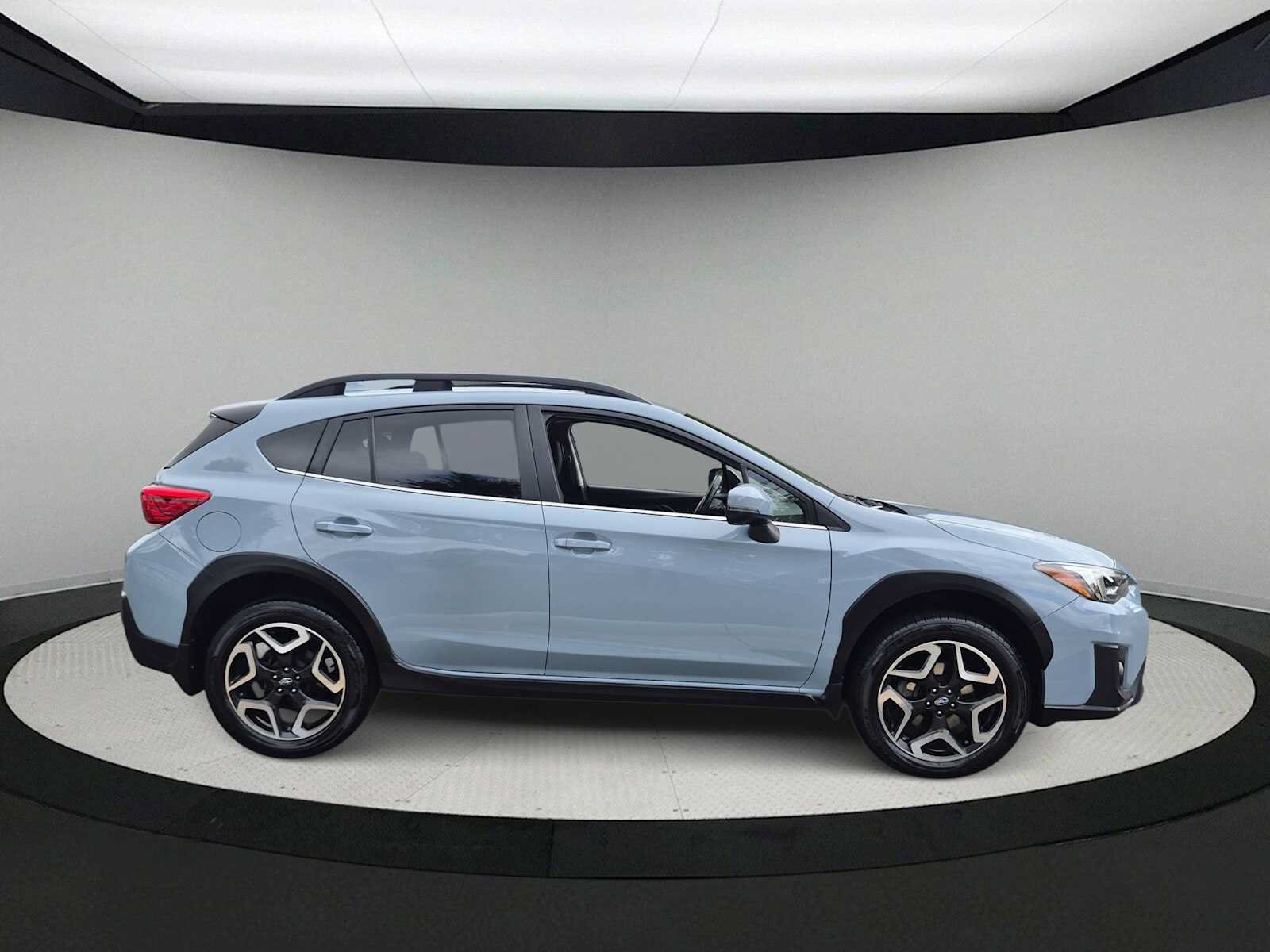 Used 2019 Subaru Crosstrek 2.0i Limited w/ Moonroof Package w/Navigation AWD/4WD image 9
