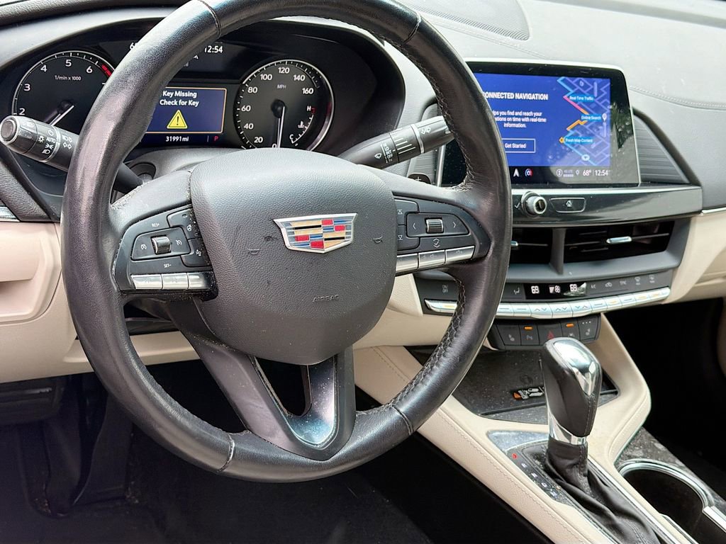 Used 2023 Cadillac CT4 Luxury w/ Sun And Sound Package RWD image 9