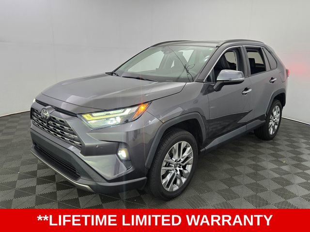 Used 2022 Toyota RAV4 Limited FWD image 3