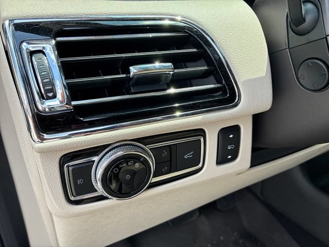 Used 2020 Lincoln Navigator Reserve w/ Luxury Package AWD/4WD image 14