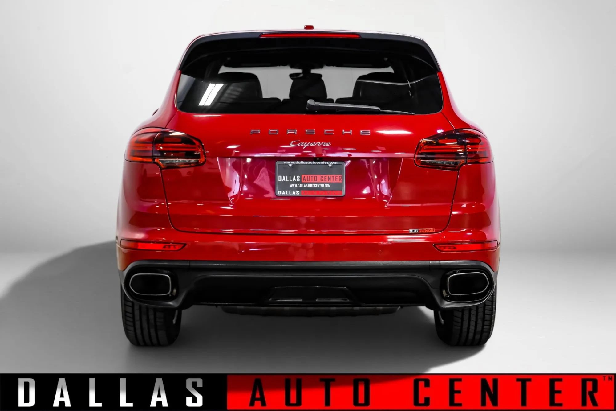 Used 2016 Porsche Cayenne AWD/4WD image 5
