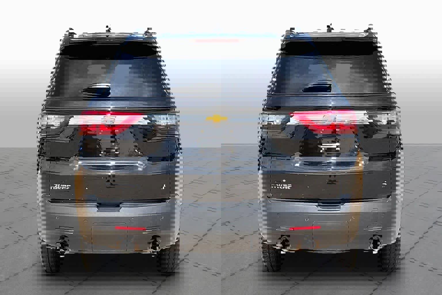 Used 2020 Chevrolet Traverse LT FWD image 6