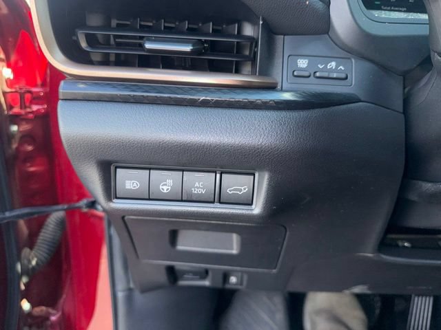 Used 2024 Toyota Grand Highlander AWD Hybrid image 25