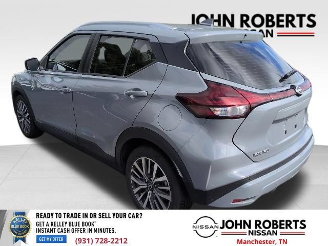 Used 2023 Nissan Kicks SV FWD image 7