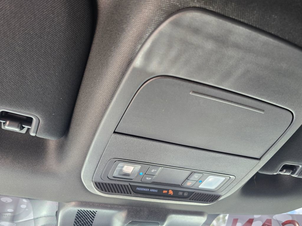 Used 2025 Ford F150 Lariat w/ FX4 Off-Road Package image 31