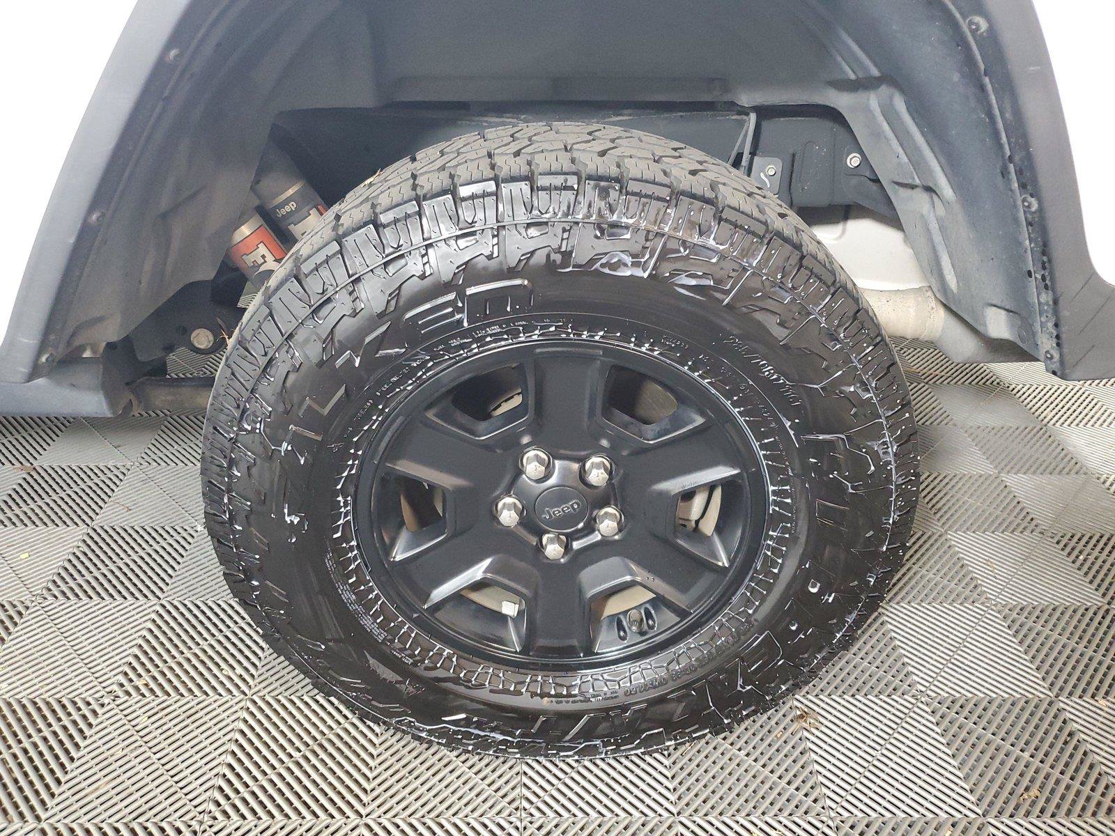 Used 2021 Jeep Gladiator Mojave AWD/4WD image 8