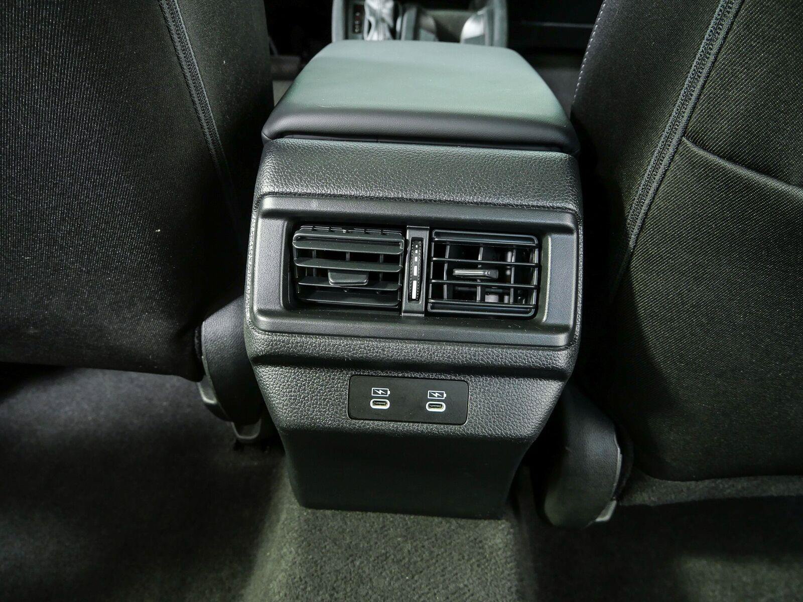 Used 2025 Honda Accord SE image 18