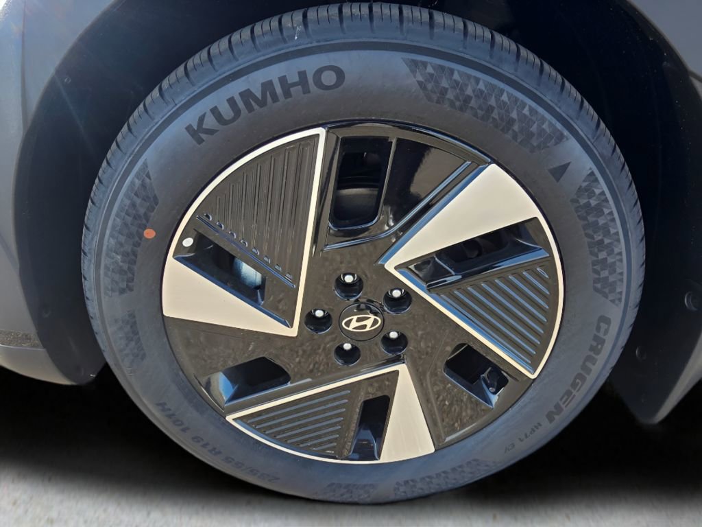 New 2026 Hyundai Ioniq 5 SE image 9