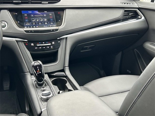 Used 2024 Cadillac XT6 Luxury w/ LPO, Floor Liner Package image 28