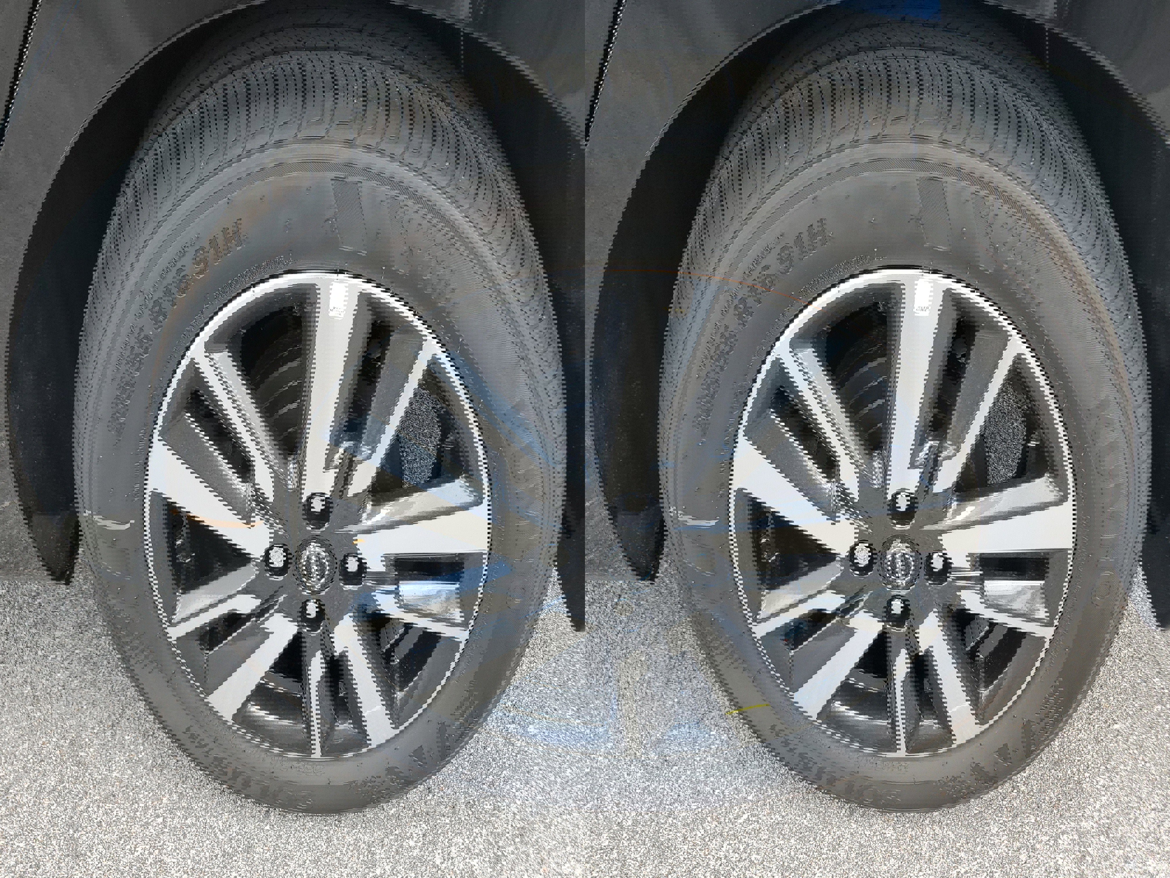 New 2025 Nissan Versa SV w/ Trunk Package image 7