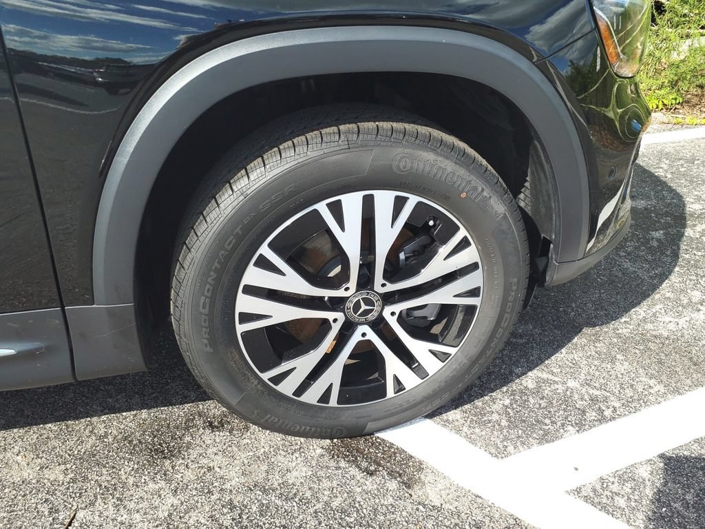 Certified 2024 Mercedes-Benz GLB 250 image 9
