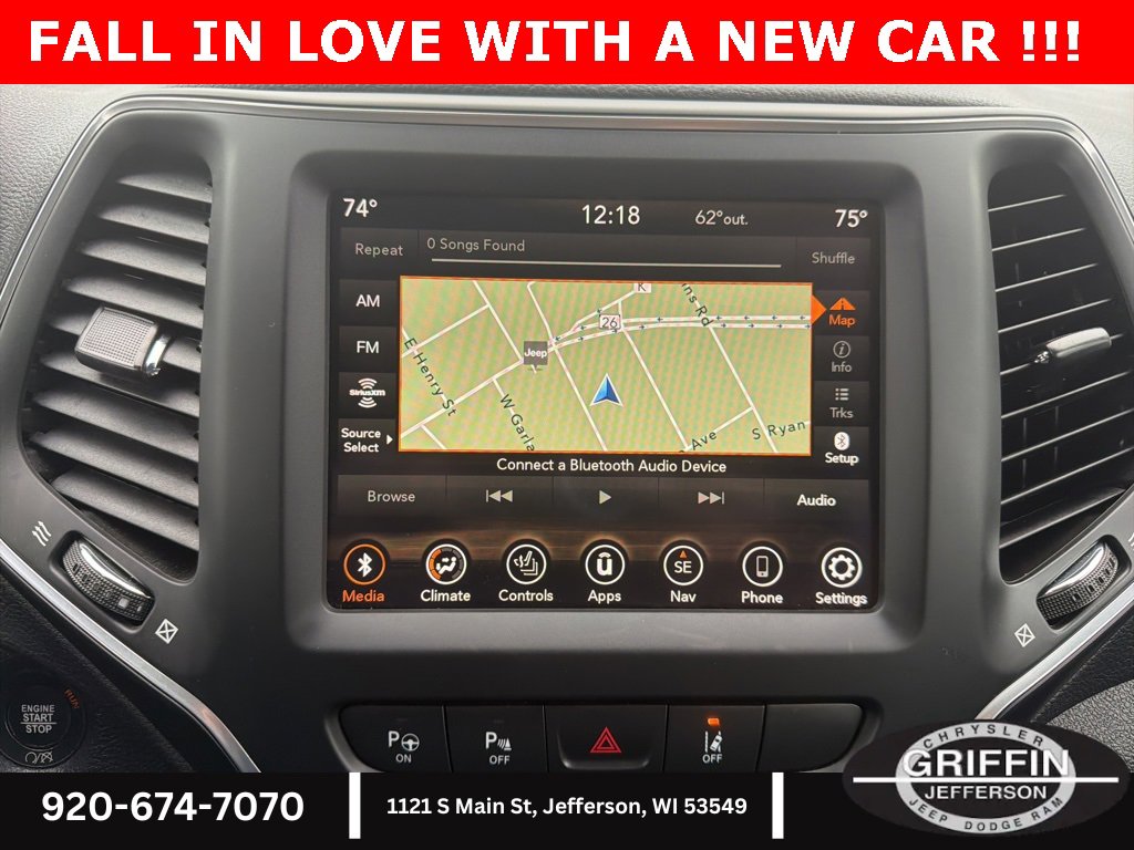 Used 2023 Jeep Cherokee Altitude Lux image 25