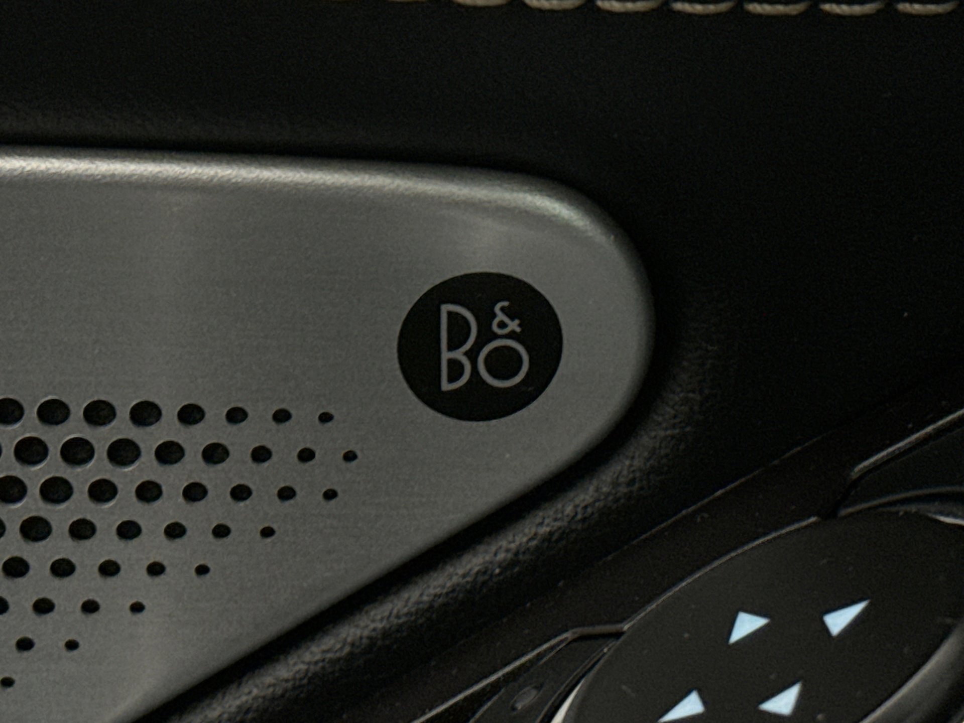 Used 2020 Ford Explorer ST w/ ST Street Pack image 17