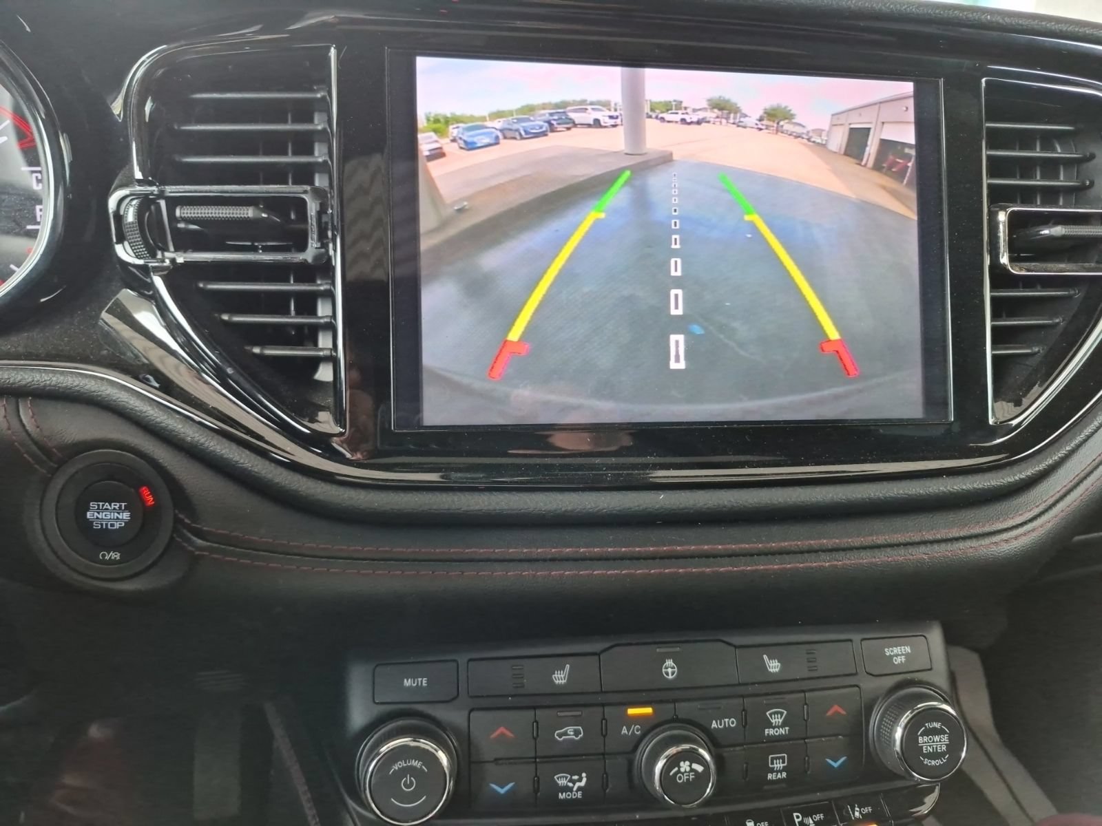 Used 2021 Dodge Durango R/T w/ Technology Group AWD/4WD image 19