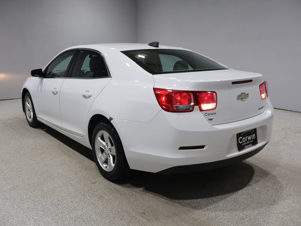 Used 2015 Chevrolet Malibu LS FWD image 5