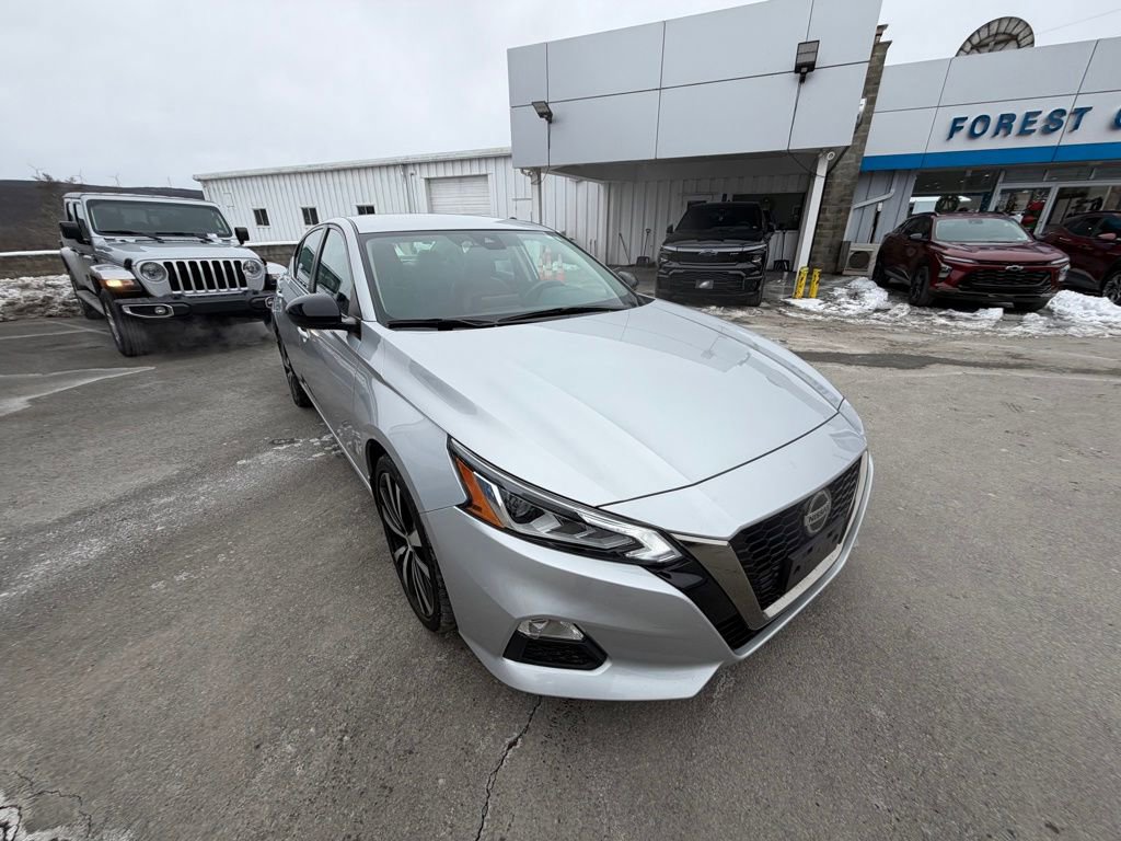 Used 2022 Nissan Altima 2.5 SR image 7