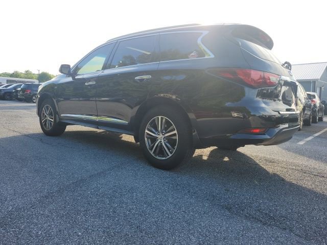 Used 2016 INFINITI QX60 Luxe w/ Premium Plus Package AWD/4WD image 4