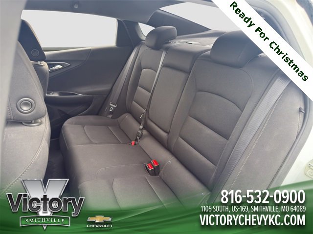 Used 2018 Chevrolet Malibu LT w/ Driver Confidence Package image 13