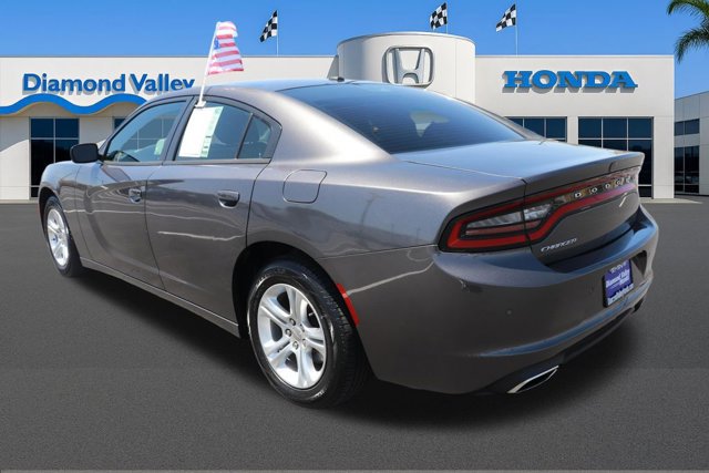 Used 2020 Dodge Charger SXT RWD image 4