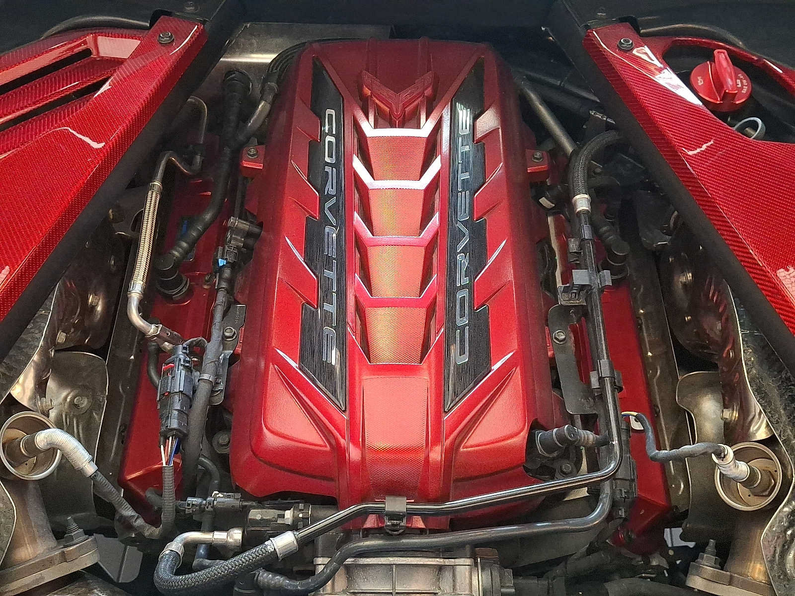 Used 2024 Chevrolet Corvette Stingray Preferred Cpe w/ Battery Protection Package RWD image 28