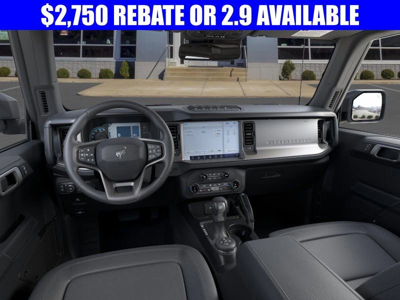 New 2025 Ford Bronco Badlands image 9