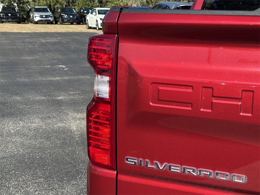 Used 2019 Chevrolet Silverado 1500 LT w/ All-Star Edition image 17