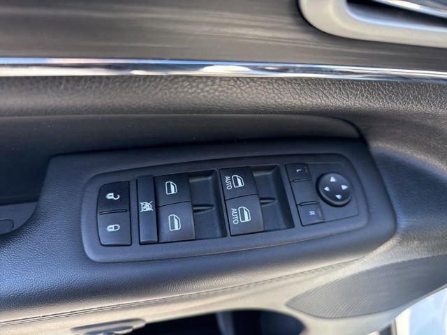 Used 2022 Jeep Grand Cherokee Limited image 18