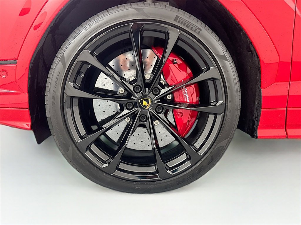 Used 2024 Lamborghini Urus S image 33