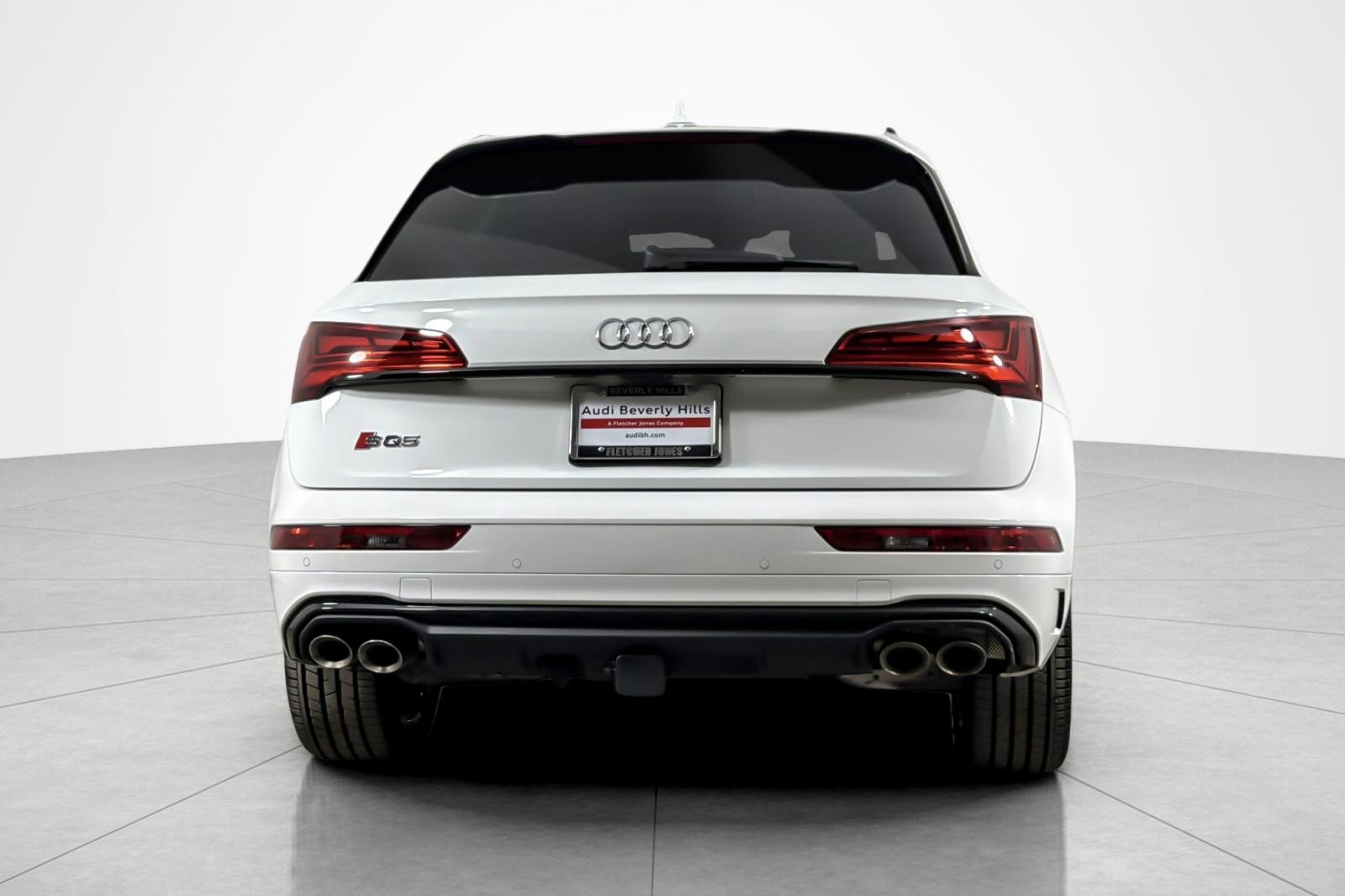 Used 2023 Audi SQ5 Premium Plus w/ Premium Plus Package image 4