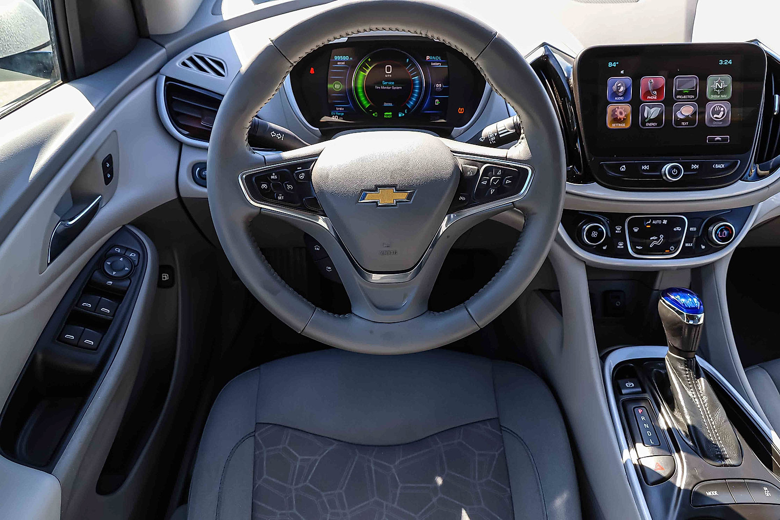 Used 2017 Chevrolet Volt LT w/ Comfort Package FWD image 16