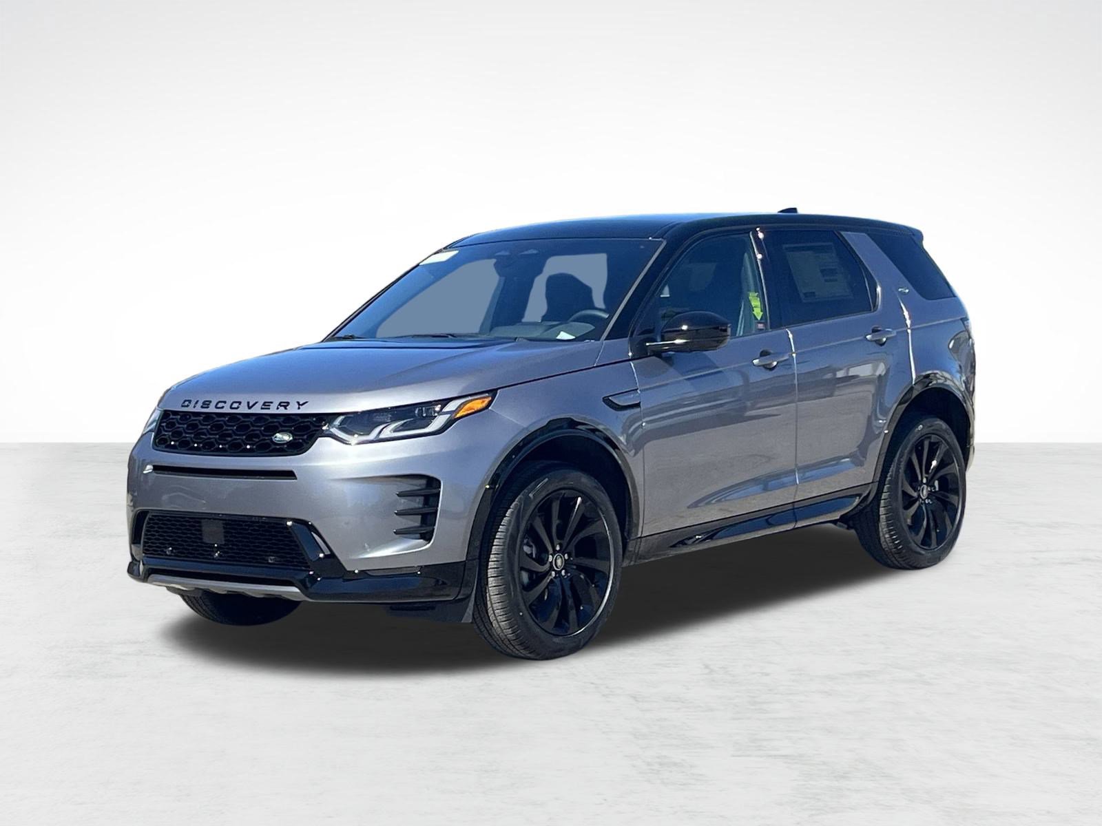 New 2025 Land Rover Discovery Sport Dynamic SE