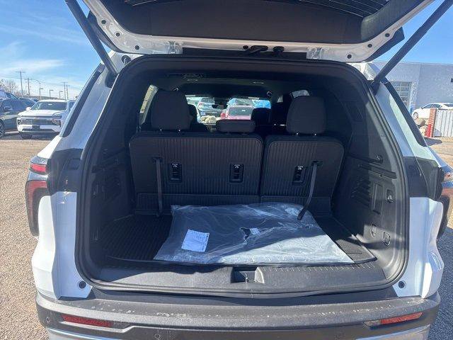 New 2026 Chevrolet Traverse LT w/ Driver Confidence Package image 6