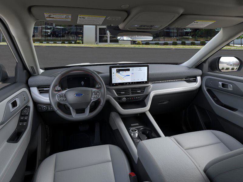 New 2025 Ford Explorer Active w/ Active Comfort Package image 32