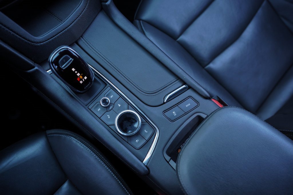 Used 2023 Cadillac XT6 Premium Luxury image 34