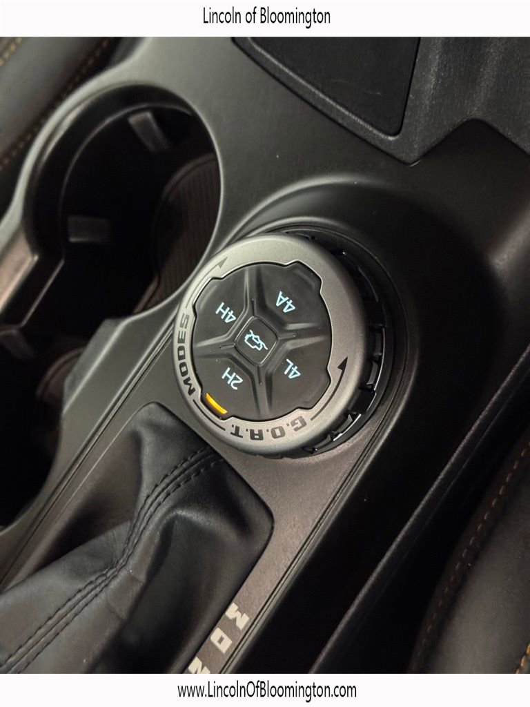 Used 2023 Ford Bronco Badlands w/ Sasquatch Package image 40