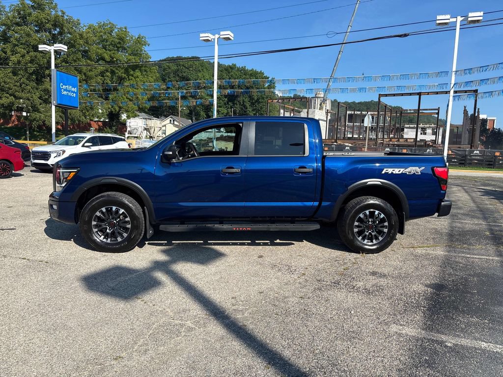 Used 2024 Nissan Titan PRO-4X w/ Pro-4x Convenience Package AWD/4WD image 2