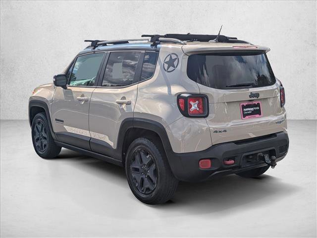 Used 2017 Jeep Renegade Trailhawk AWD/4WD image 8