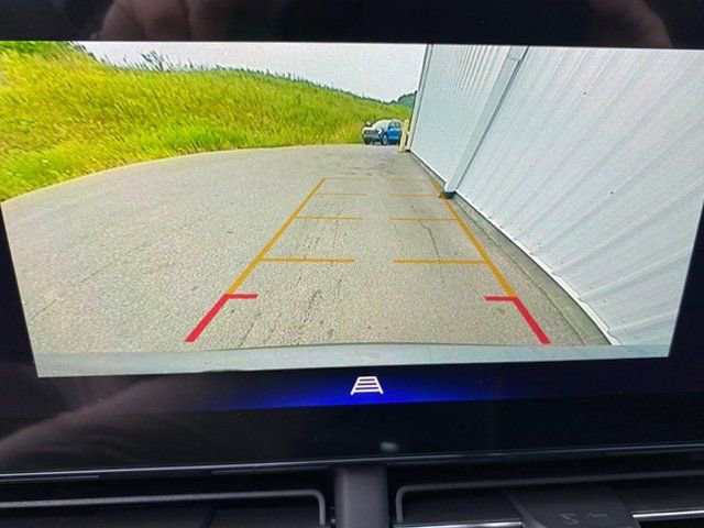 New 2025 Chevrolet Trax ACTIV w/ Sunroof Package image 9