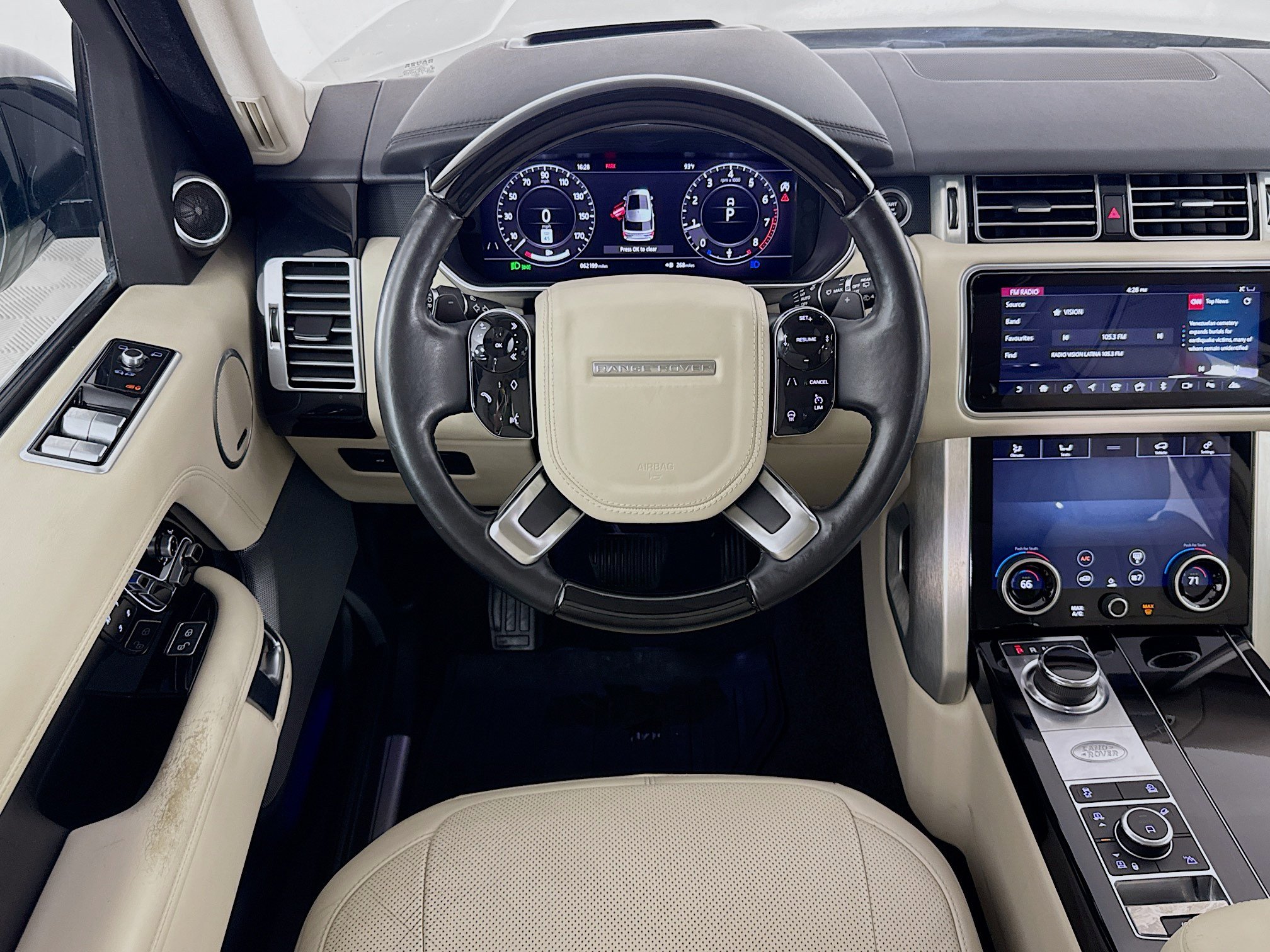 Used 2019 Land Rover Range Rover Supercharged AWD/4WD image 15