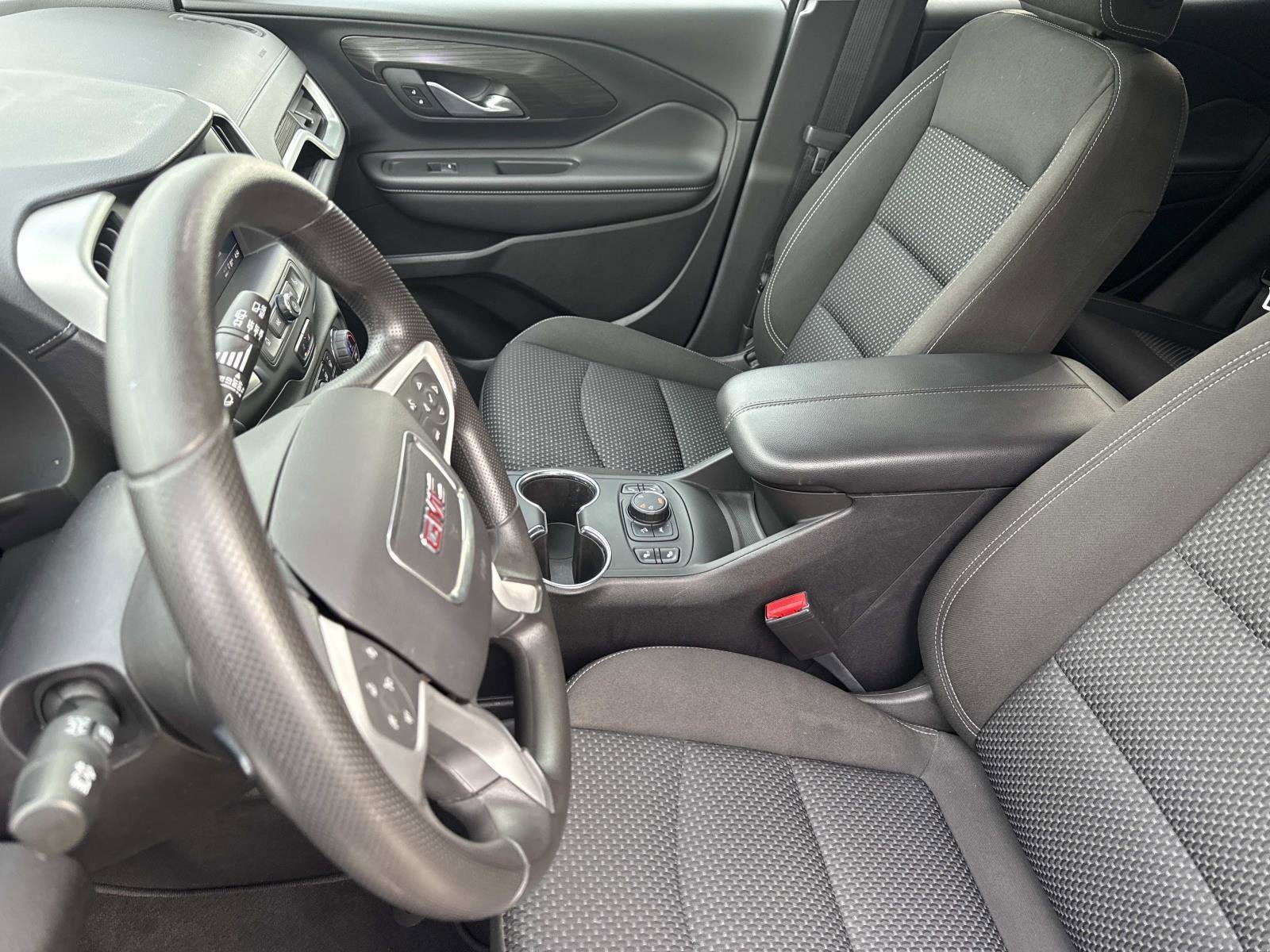 Used 2022 GMC Terrain SLE w/ Driver Convenience Package image 20