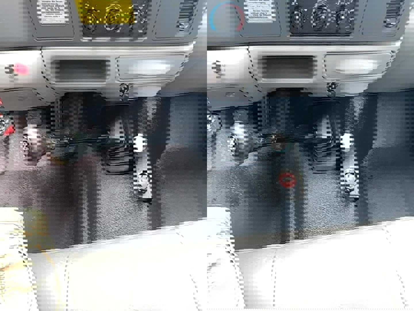 Used 1999 Ford F450 XL image 10