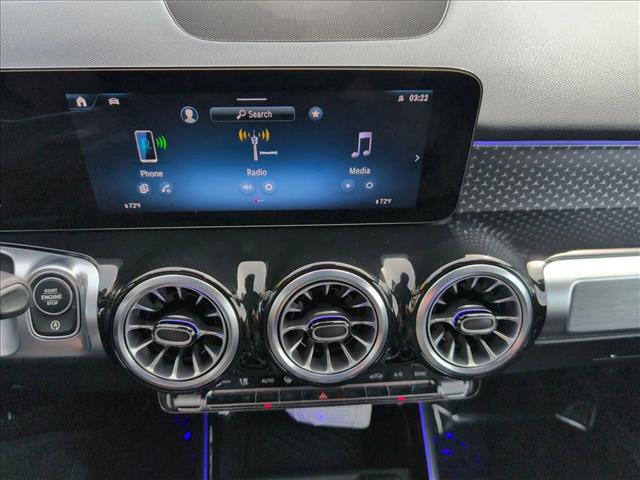 New 2025 Mercedes-Benz GLB 250 image 12