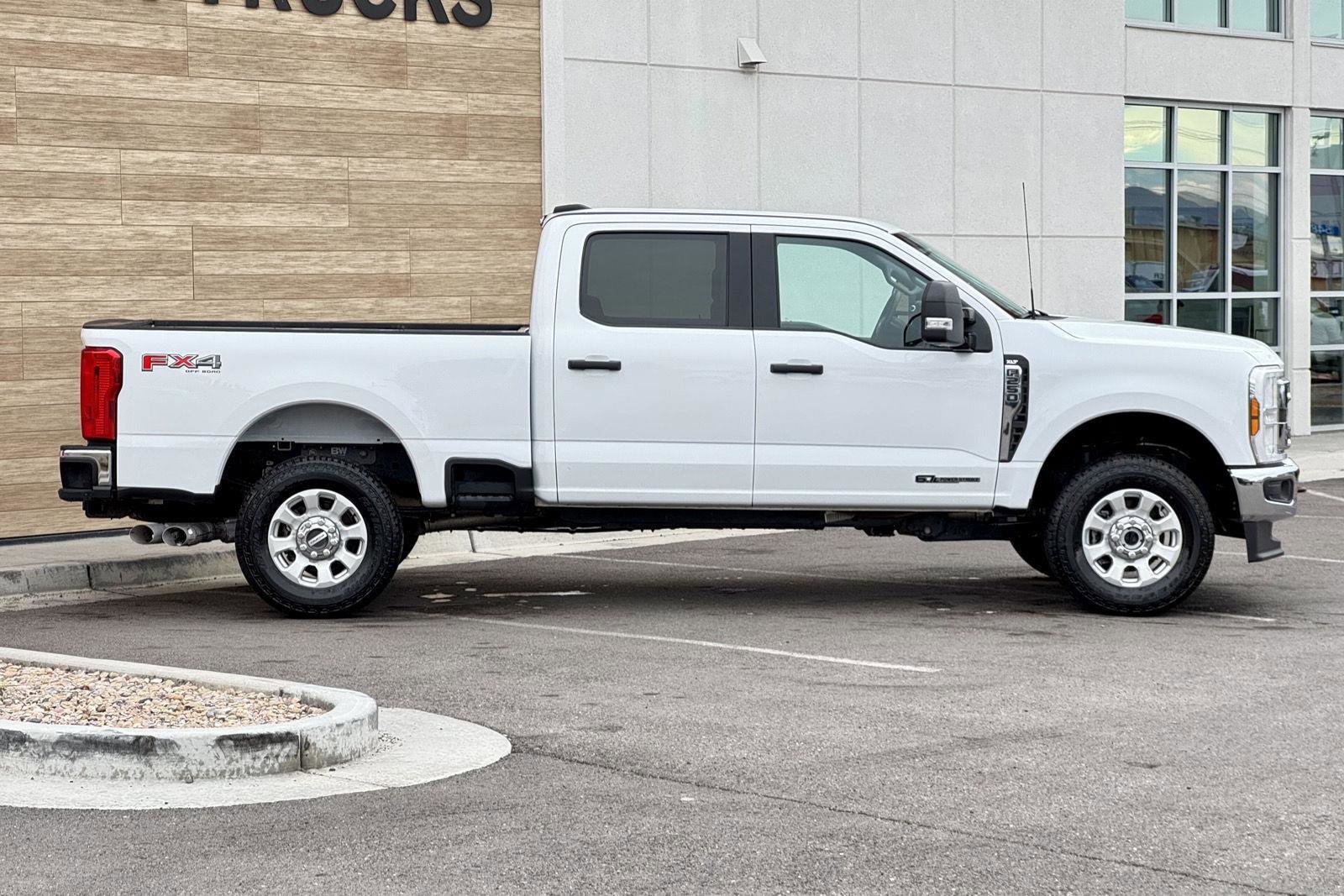 Used 2024 Ford F250 XLT w/ FX4 Off-Road Package image 14