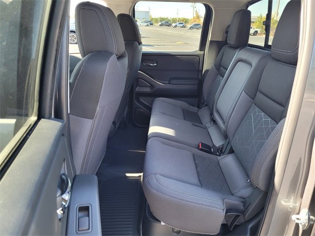 New 2026 Nissan Frontier SV image 6