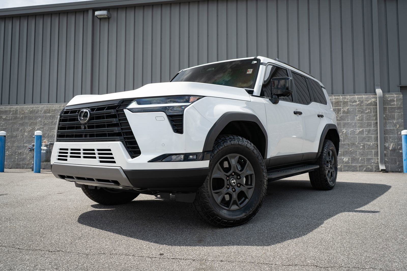 Used 2025 Lexus GX 550 AWD/4WD image 5