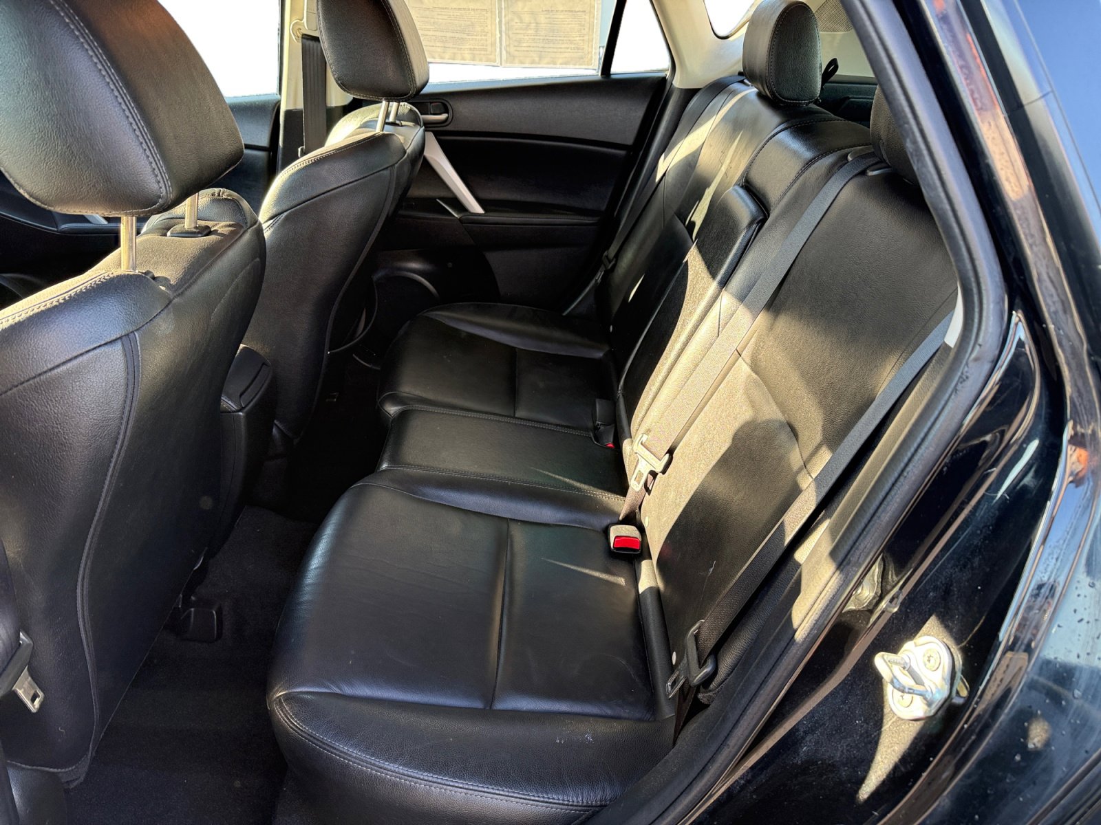 Used 2012 MAZDA MAZDA3 i Grand Touring image 16