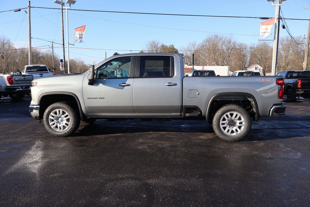 New 2026 Chevrolet Silverado 3500 LT w/ Safety Package image 25