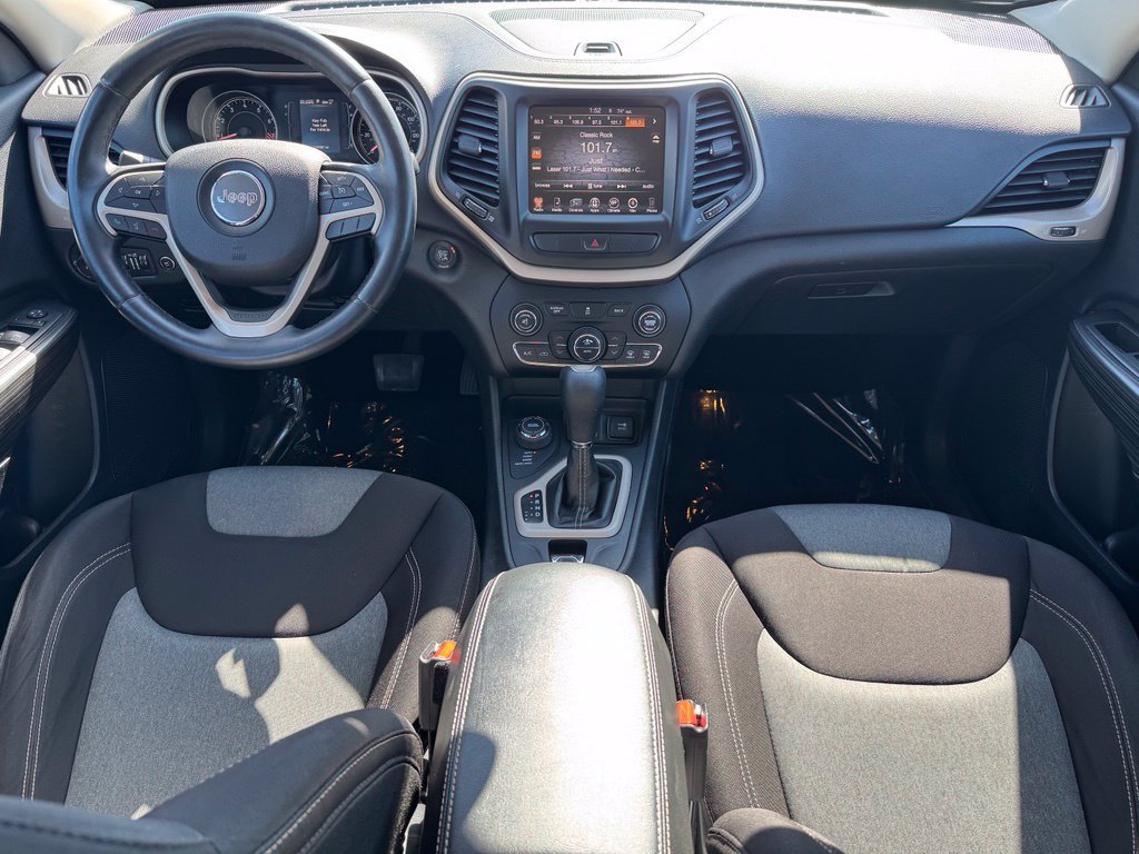 Used 2014 Jeep Cherokee Latitude w/ Comfort/Convenience Group AWD/4WD image 13