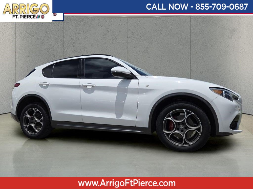 Used 2022 Alfa Romeo Stelvio Ti AWD/4WD video 1