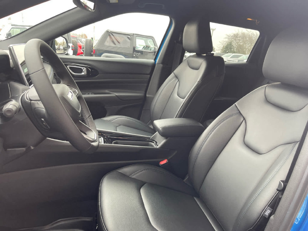 New 2026 Jeep Compass Limited AWD/4WD image 22